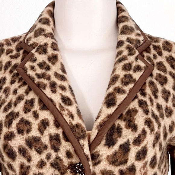 90s Y2K Talbots 100% Merino Wool Leopard Print Cardigan Jacket SZ Petite - Picture 6 of 11